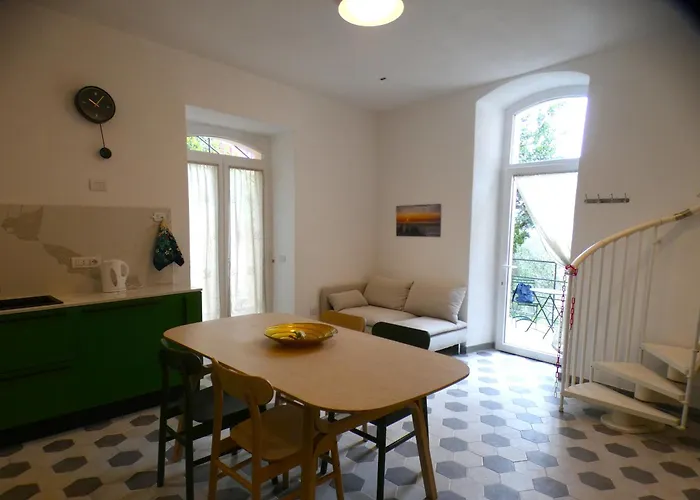 Il Piccolo Convento- Nuova Gestione 2025- Appartamento La Spezia